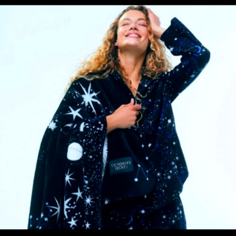 Victoria's Secret Sherpa blanket Constellation